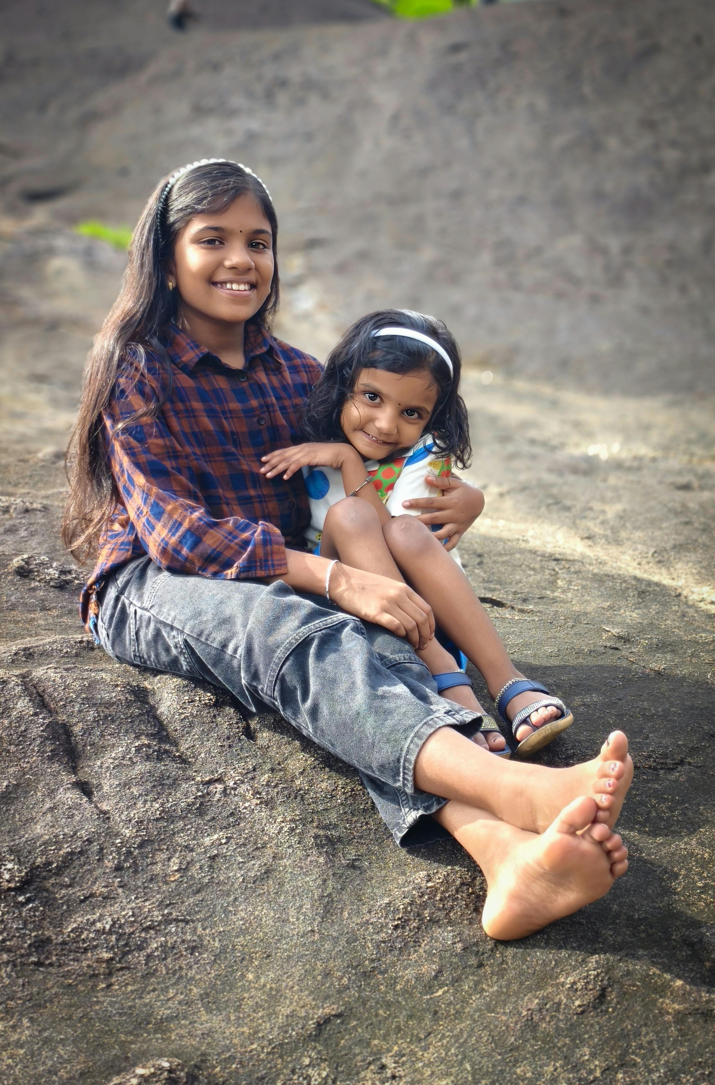 91porn视频网热推封面图：人物与光影对比